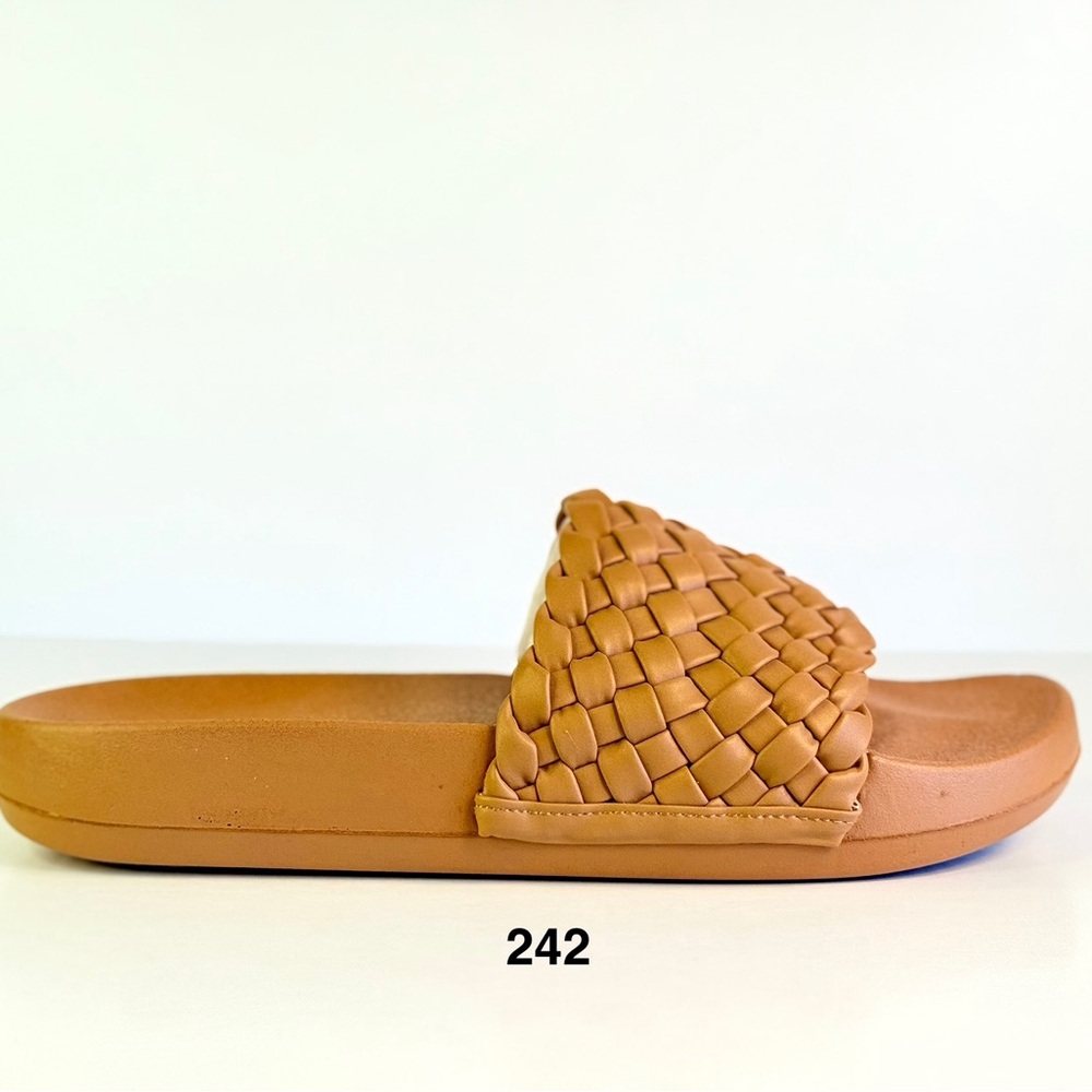 Brandblack Nosara Kashiba “Caramel Brown”